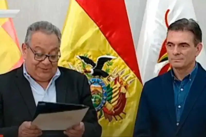 Portada: erick sanjinés es el nuevo ministro de educación