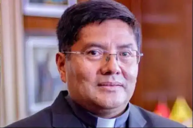 Portada: monseñor jorge herbas, obispo de la prelatura aiquile llama a poner fin a los bloqueos y construir caminos de diálogo para pacificar bolivia