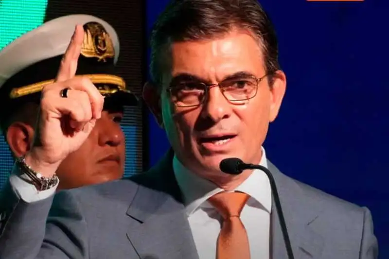 Portada: rodrigo paz participa del foro económico 2026 para analizar salidas a la crisis boliviana